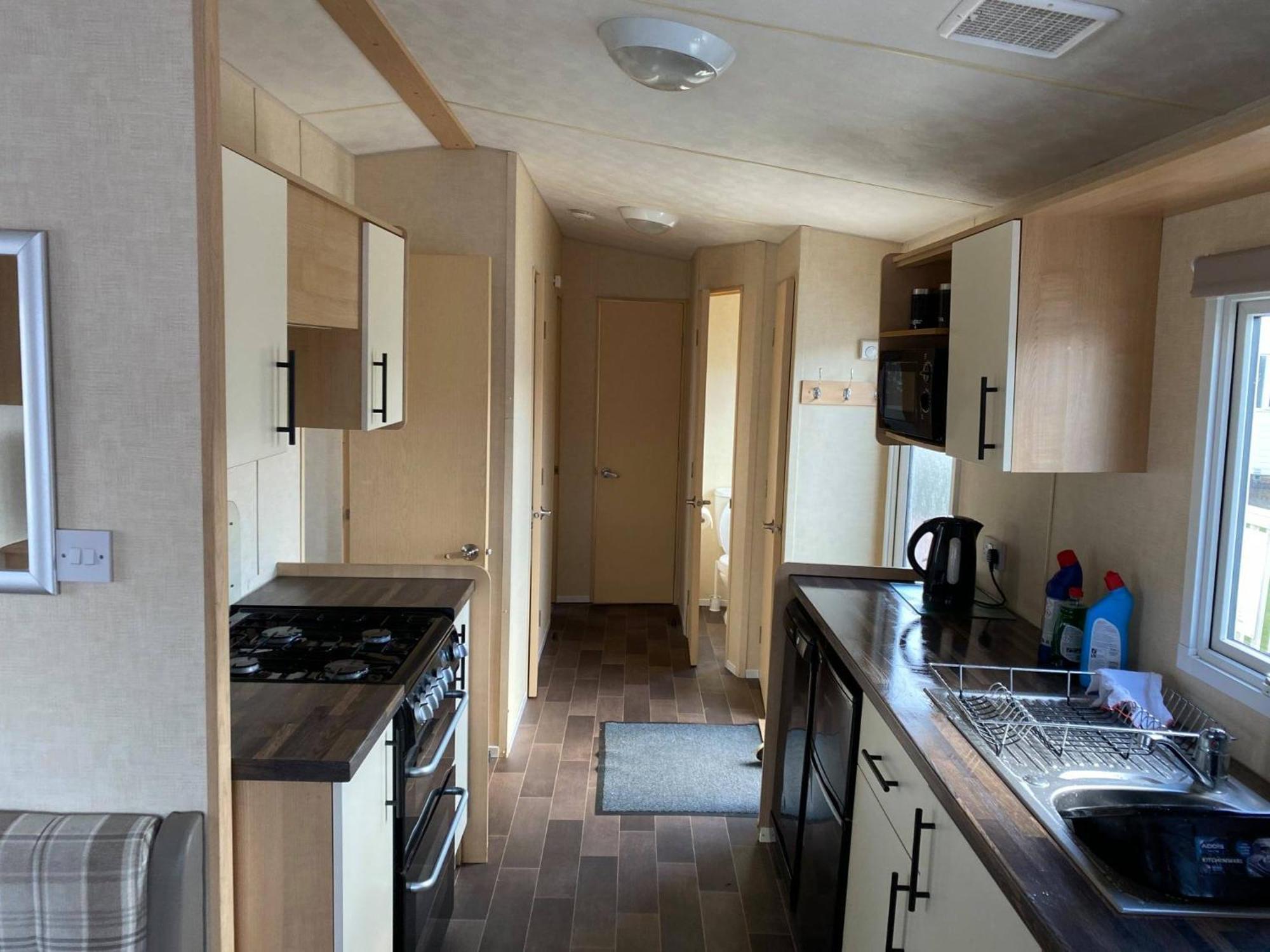 2 And 3 Bedroom Caravans With Hot Tubs At Tattershall Exterior photo